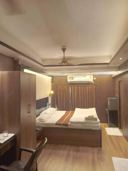 Ostro Inn Studio Apartment Kalkutta Exterior foto